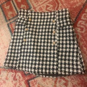 Houndstooth Mini Skirt